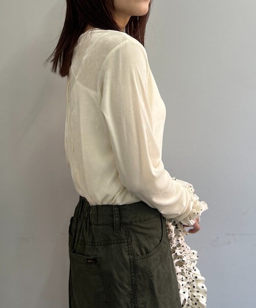 w closet（ダブルクローゼット）の「【25AW】ベロアチュールプルオーバー（Tシャツ/カットソー・レディース・ピンク/チャコールグレー/アイボリー/ブラック・FREE）」の7枚目の写真
