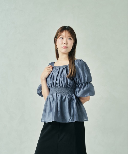 MISCH MASCH（ミッシュマッシュ）の「一部店舗限定 2wayオフショルブラウス（シャツ/ブラウス・レディース・ブルー/ブラック/ブラウン・ﾌﾘ-）」の12枚目の写真