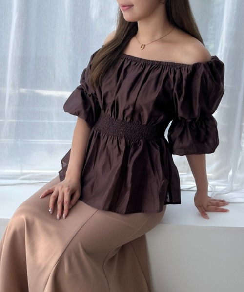 MISCH MASCH（ミッシュマッシュ）の「一部店舗限定 2wayオフショルブラウス（シャツ/ブラウス・レディース・ブルー/ブラック/ブラウン・ﾌﾘ-）」の9枚目の写真
