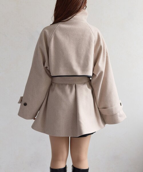 パイピングスタンドカラーミドルコート（その他アウター）｜Thevon