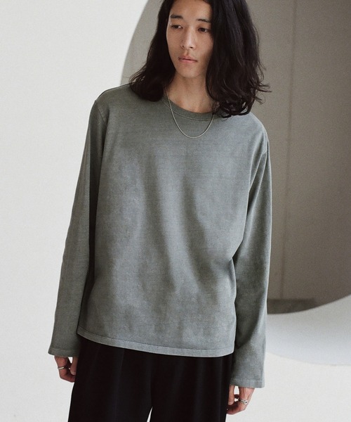 WYM LIDNM（ウィム バイ リドム）の「EXTRA FINE COTTON CROPPED L/S TEE（Tシャツ/カットソー・メンズ・チャコール/ホワイト/ライトグレー/ブラック/ブラウン系/グレー系/グリーン系・S/M/L/XL）」の5枚目の写真