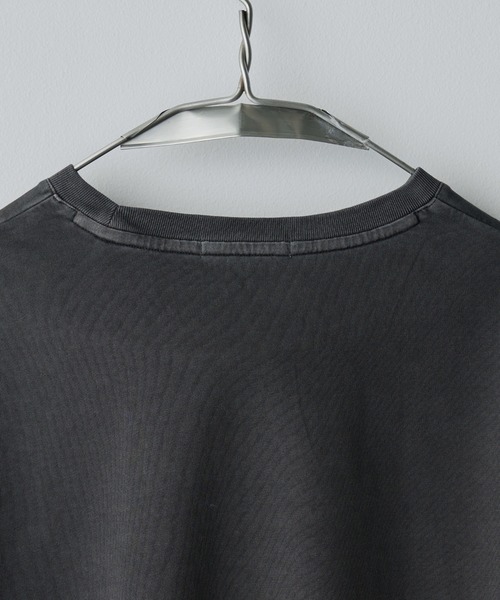 WYM LIDNM（ウィム バイ リドム）の「EXTRA FINE COTTON CROPPED L/S TEE（Tシャツ/カットソー・メンズ・チャコール/ホワイト/ライトグレー/ブラック/ブラウン系/グレー系/グリーン系・S/M/L/XL）」の18枚目の写真