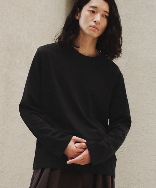 WYM LIDNM（ウィム バイ リドム）の「EXTRA FINE COTTON CROPPED L/S TEE（Tシャツ/カットソー・メンズ・チャコール/ホワイト/ライトグレー/ブラック/ブラウン系/グレー系/グリーン系・S/M/L/XL）」の8枚目の写真