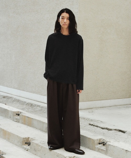 WYM LIDNM（ウィム バイ リドム）の「EXTRA FINE COTTON CROPPED L/S TEE（Tシャツ/カットソー・メンズ・チャコール/ホワイト/ライトグレー/ブラック/ブラウン系/グレー系/グリーン系・S/M/L/XL）」の22枚目の写真