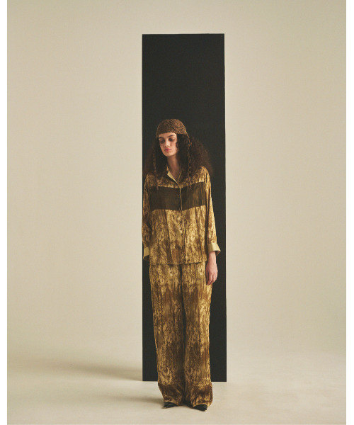 muller of yoshiokubo(ミュラーオブヨシオクボ)の「muller of yoshiokubo ミュラーオブヨシオクボ / MURAL PANTS ミューラルパンツ / MLF25410(その他パンツ・レディース・ベージュ/ネイビー・36/38)」の8枚目の写真