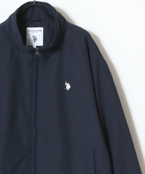 U.S. POLO ASSN.(ユーエスポロアッスン)の「U.S. POLO ASSN./ユーエスポロアッスン 別注 Fleece Lining Nylon Jacket/オーバーサイズ 裏フリース ナイロンジャケット/トラックジャケット/ブルゾン/レディース メンズ(ナイロンジャケット・メンズ・チャコール/ブラック/ネイビー・LL/L/M)」の6枚目の写真
