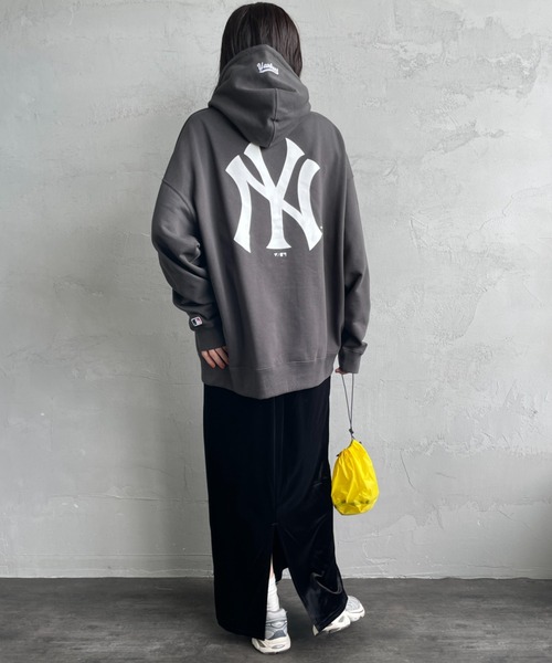 MLB（メジャーリーグベースボール）の「[FANATICS/ファナティクス] 別注 MLBロゴ バックプリント スウェットパーカー（パーカー・レディース・ブラック/チャコールグレー/ブルー・S/M/L/XL/XXL）」の11枚目の写真