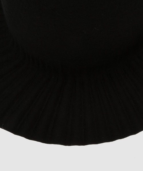 TAKAHIROMIYASHITATheSoloIst.（タカヒロミヤシタザソロイスト）の「wide brim pleated hat.（ハット・メンズ・グレー/チャコールグレー/ベージュ/ブラック・M）」の7枚目の写真