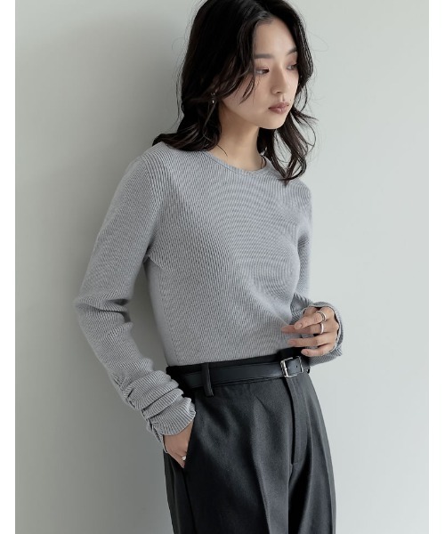 Re:EDIT（リエディ）の「[保湿][静電気防止]無地or配色クルーネック袖シャーリングリブニットトップス（ニット/セーター・レディース・ブラック/アイボリー/グレー系その他/ブラウン系その他/グレー/ブラック系その他/ピンク/ホワイト系その他/イエロー/グレー系その他2・MEDIUM/LARGE）」の19枚目の写真