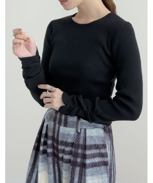 Re:EDIT（リエディ）の「[保湿][静電気防止]無地or配色クルーネック袖シャーリングリブニットトップス（ニット/セーター・レディース・ブラック/アイボリー/グレー系その他/ブラウン系その他/グレー/ブラック系その他/ピンク/ホワイト系その他/イエロー/グレー系その他2・MEDIUM/LARGE）」の11枚目の写真