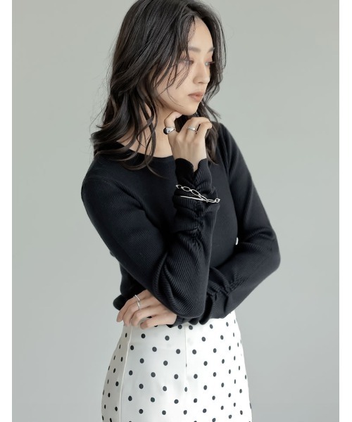 Re:EDIT（リエディ）の「[保湿][静電気防止]無地or配色クルーネック袖シャーリングリブニットトップス（ニット/セーター・レディース・ブラック/アイボリー/グレー系その他/ブラウン系その他/グレー/ブラック系その他/ピンク/ホワイト系その他/イエロー/グレー系その他2・MEDIUM/LARGE）」の13枚目の写真