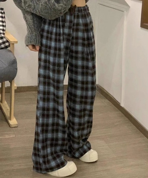 SHEPP(シープ)の「チェック柄 ワイド イージーパンツ(その他パンツ・レディース・ブラウン/ブルー・M/L)」の12枚目の写真