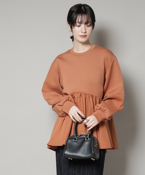 NANO universe（ナノユニバース）の「布帛コンビペプラムカットトップス（Tシャツ/カットソー・レディース・グレー/ライトブラウン/ブラック・FREE）」の3枚目の写真