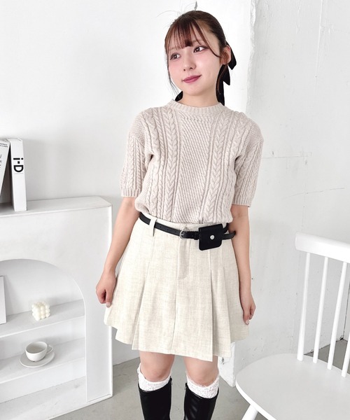 Loueme(ルエム)の「ポーチベルト付きパネルプリーツミニスカート(スカート・レディース・アイボリー/ブラック/グレー/その他1・M)」の17枚目の写真