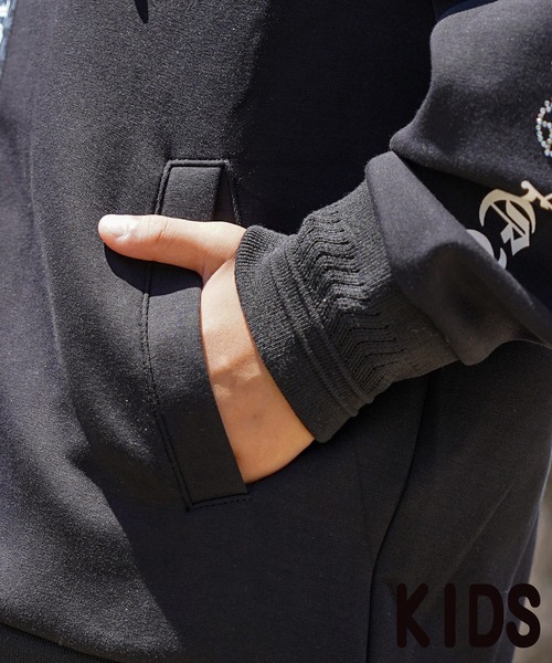 adamsJUGGLER(アダムスジャグラー)の「RTEG/C&REジップフーディーキッズ(パーカー・キッズ・ブラック/グレー・100/110/120/130/150)」の11枚目の写真