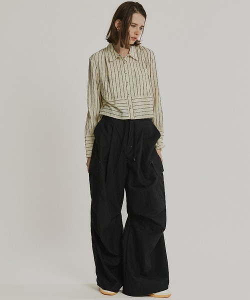 PUBLIC TOKYO(パブリックトウキョウ)の「コットンナイロンカーゴパンツ(カーゴパンツ・レディース・ホワイト/カーキ/ブラック・1/2)」の4枚目の写真