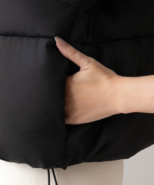 Diable baiser（ディアブルベーゼ）の「中綿ショート丈ダウンジャケット【コート】（その他アウター・レディース・モカ/オフホワイト/ブラック・MEDIUM/LARGE）」の14枚目の写真