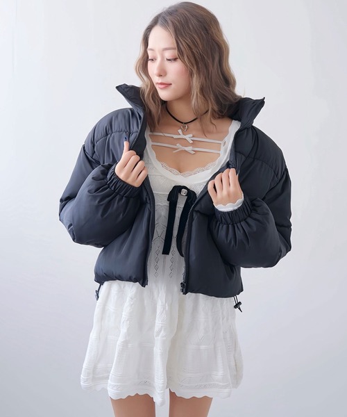 Diable baiser（ディアブルベーゼ）の「中綿ショート丈ダウンジャケット【コート】（その他アウター・レディース・モカ/オフホワイト/ブラック・MEDIUM/LARGE）」の22枚目の写真