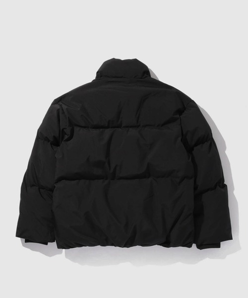 NAVY（ネイビー）の「NAVY All-Weather 100D Insulated Blouson/オールウェザー100D中綿ボリュームブルゾン【撥水 防風 耐水圧10000mm】ユニセックス（ブルゾン・メンズ・チャコールグレー/ベージュ/ブラック・L/M/XXL/XL）」の6枚目の写真