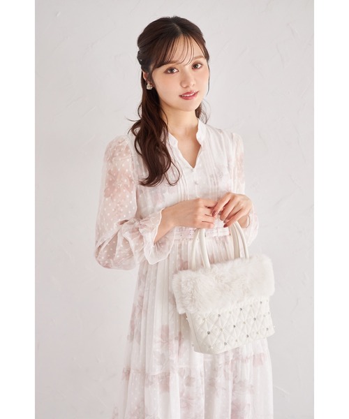 tocco closet(トッコ クローゼット)の「3WAYショルダー付きパールビジュー装飾ファー×ハートキルティングバッグ(ショルダーバッグ・レディース・ブラウン/アイボリー/ピンクベージュ・FREE)」の8枚目の写真