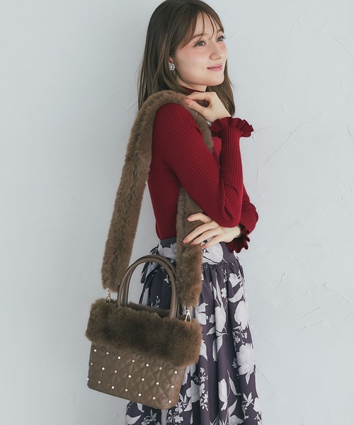 tocco closet(トッコ クローゼット)の「3WAYショルダー付きパールビジュー装飾ファー×ハートキルティングバッグ(ショルダーバッグ・レディース・ブラウン/アイボリー/ピンクベージュ・FREE)」の14枚目の写真