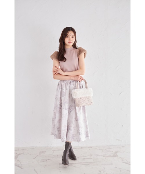 tocco closet(トッコ クローゼット)の「3WAYショルダー付きパールビジュー装飾ファー×ハートキルティングバッグ(ショルダーバッグ・レディース・ブラウン/アイボリー/ピンクベージュ・FREE)」の15枚目の写真