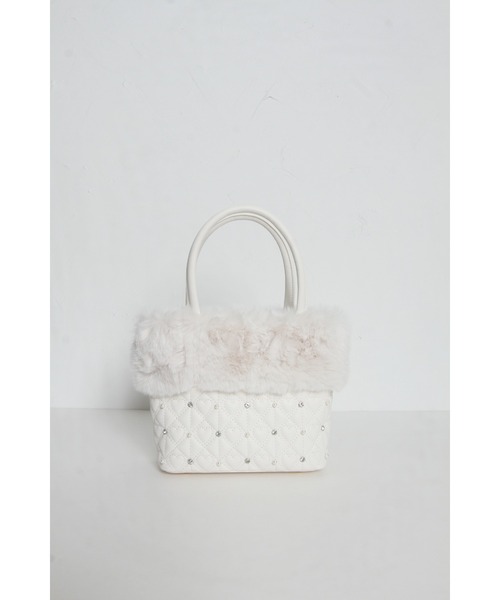 tocco closet(トッコ クローゼット)の「3WAYショルダー付きパールビジュー装飾ファー×ハートキルティングバッグ(ショルダーバッグ・レディース・ブラウン/アイボリー/ピンクベージュ・FREE)」の21枚目の写真