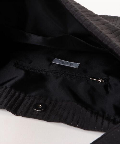 cache cache（カシュ カシュ）の「カシュカシュ cachecache / ラインドットワンショルダートート（トートバッグ・レディース・ブルー/ベージュ/イエロー/ブラック/カーキ・FREE）」の22枚目の写真