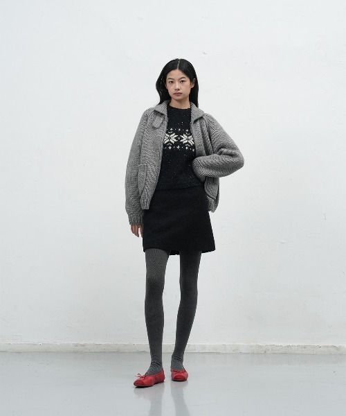 GENERAL IDEA（ジェネラルアイデア）の「【GENERAL IDEA】スノウニットプルオーバー / DUST SNOW KNIT PULLOVER（ニット/セーター・レディース・ブラック/ベージュ/レッド・L/M/S）」の8枚目の写真