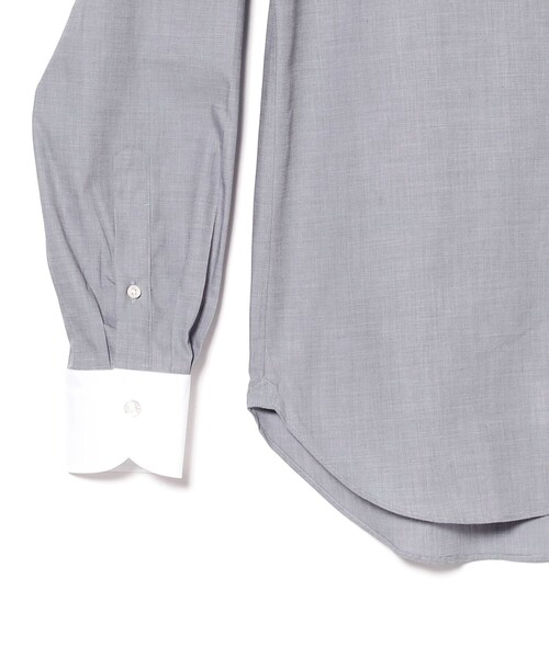 BEAMS F(ビームスエフ)の「コットン ソリッド レギュラーカラー クレリック シャツ(シャツ/ブラウス・メンズ・グレー・41/39/37/42/40/38)」の5枚目の写真