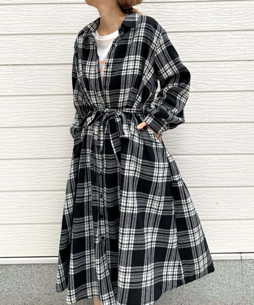 Q（キュー）の「チェックAラインシャツワンピース（シャツワンピース・レディース・ブラック系その他/オレンジ系その他・MEDIUM）」の4枚目の写真