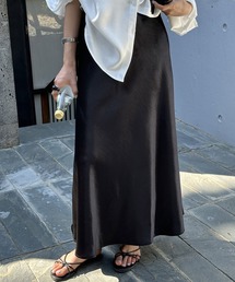 LOWO（ロワ）の「サテンスカート ロング 秋 冬 Aライン（スカート）」