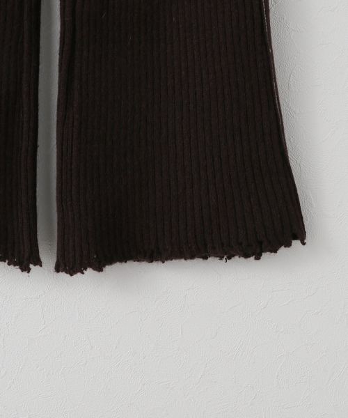 LOW CLASSIC（ロウ　クラシック）の「【LOW CLASSIC/ロウ・クラシック】 DAMAGED KNIT BOOT CUT PANTS（その他パンツ・レディース・ブラウン・SMALL）」の3枚目の写真