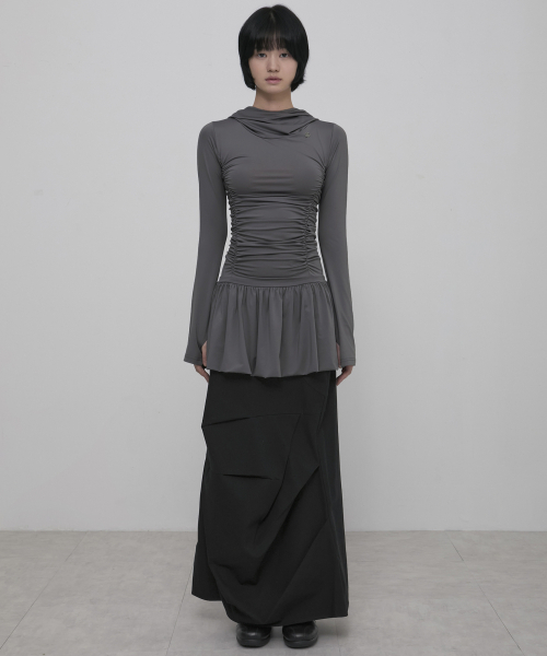 FLAREUP(フレアアップ)の「Hooded High Neck Long Dress (FL-185_Charcoal)(ワンピース・レディース・チャコール・OS)」の5枚目の写真