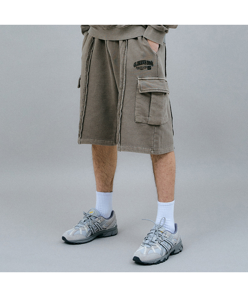 GAKKAI UNIONS(ガッカイユニオンズ)の「ロマンティック90ピグメントバミューダカーゴパンツカーキ(その他パンツ・レディース・その他・LARGE/SMALL/MEDIUM)」の1枚目の写真