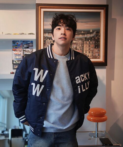 Wacky WiLLy(ワッキーウィリー)の「ナイロングラフィックバスティジャケットダークネイビー(スタジャン・レディース・その他・X-LARGE/SMALL/MEDIUM/LARGE)」の8枚目の写真