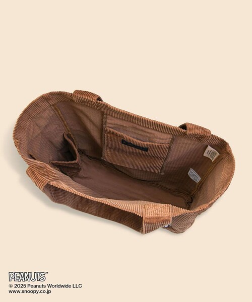 BROOKS BROTHERS（ブルックスブラザーズ）の「Brooks Brothers × PEANUTS　コーデュロイ　スヌーピーエンブロイダリー　トートバッグ（トートバッグ・メンズ・ブラウン・ONE SIZE）」の8枚目の写真