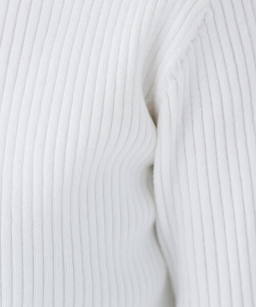 NATURAL BEAUTY BASIC（ナチュラルビューティーベーシック）の「◇ハートボタンカフスニット（ニット/セーター・レディース・ベージュ/ラベンダー/チャコールグレー/オフホワイト・FREE）」の21枚目の写真