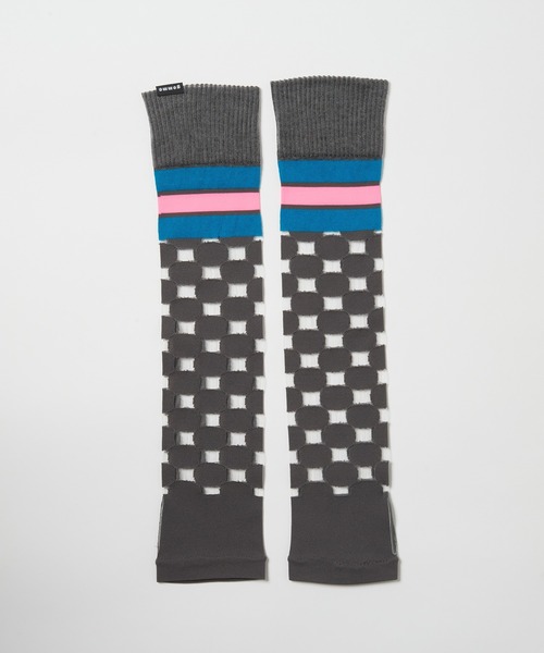 gomme（ゴム）の「ドットアームカバー（アームカバー・レディース・ブラック×ブルー/グレー/ブラック/ホワイト・FREE）」の7枚目の写真