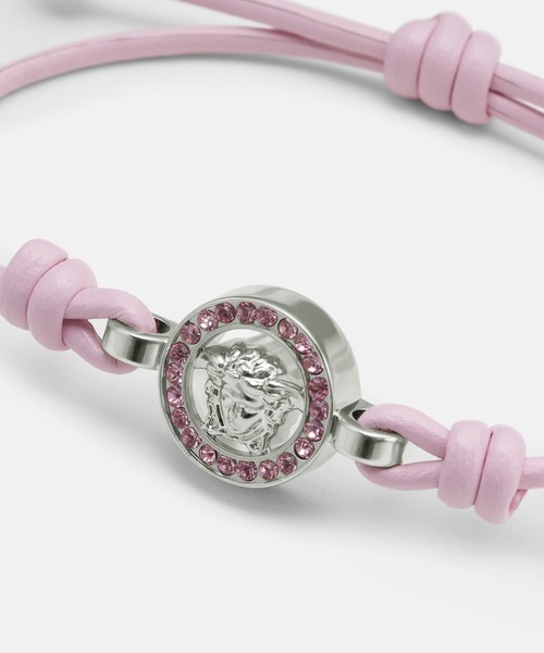VERSACE(ヴェルサーチ)の「メドゥーサ '95 クリスタル レザー ブレスレット(ブレスレット・メンズ・ブラック×ゴールド/ピンク・ONE SIZE)」の4枚目の写真