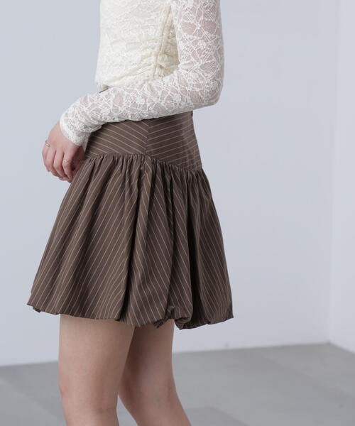 FREE'S MART(フリーズマート)の「インナーパンツ付きナチュラルコットンバルーンミニスカート(スカート・レディース・ホワイト/ブラウン系その他・MEDIUM/SMALL)」の4枚目の写真