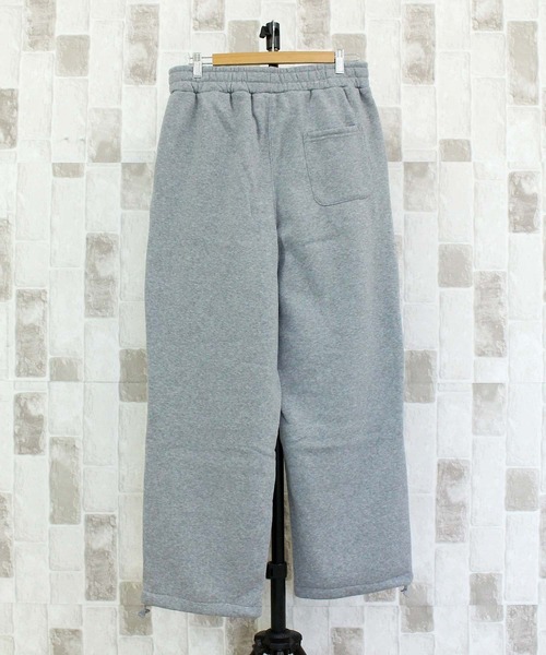 TopIsm(トップイズム)の「ヘビーウェイト裏起毛無地 ワイドスウェットパンツ(スウェットパンツ・メンズ・ブラック/杢グレー/チャコールグレー/オートミール・M/L/LL)」の10枚目の写真