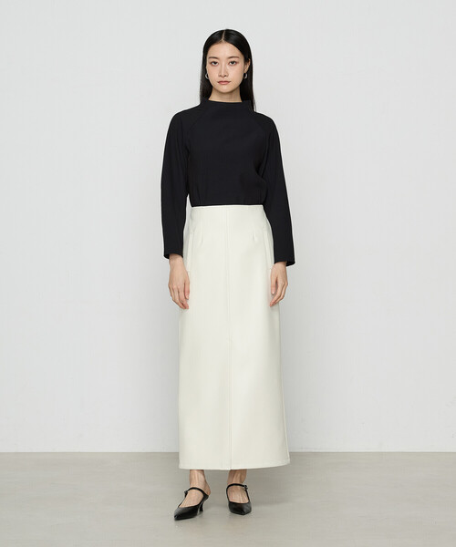COMME CA(コムサ)の「〔 Sサイズ 〕 ウレタンコーティングストレッチ スカート(スカート・レディース・オフホワイト/ブラック・5号)」の4枚目の写真