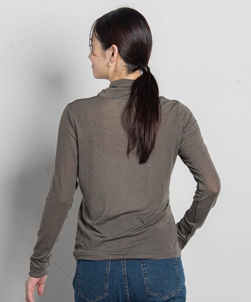 LAUTREAMONT（ロートレアモン）の「シアーラメタートル≪WEB限定カラー/手洗い可能≫（Tシャツ/カットソー・レディース・ブラック/ホワイト/ベージュ系その他/ゴールド系その他・9号）」の16枚目の写真