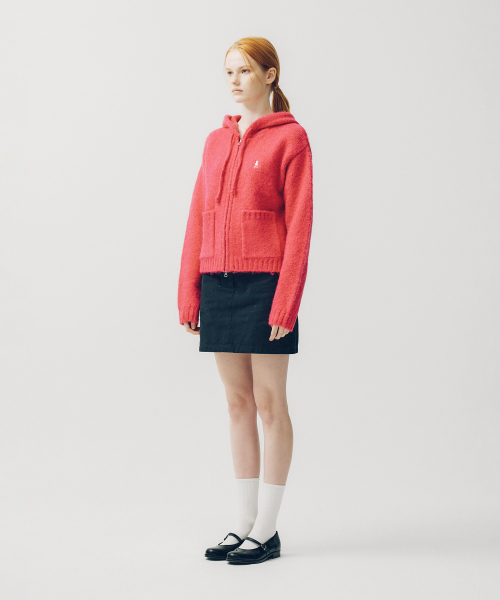 YALE（イェール）の「ウィメンズヘアリークロップニットフードジップアップ_ホットピンク（ニット/セーター・レディース・その他・SMALL/MEDIUM/LARGE）」の10枚目の写真
