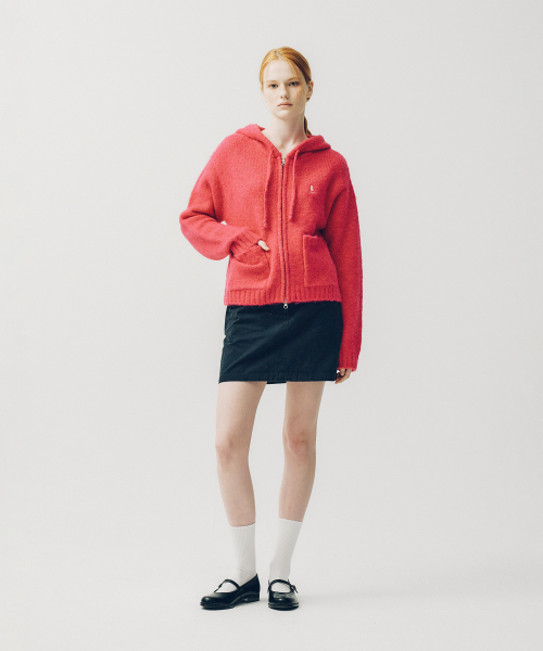 YALE（イェール）の「ウィメンズヘアリークロップニットフードジップアップ_ホットピンク（ニット/セーター・レディース・その他・SMALL/MEDIUM/LARGE）」の12枚目の写真