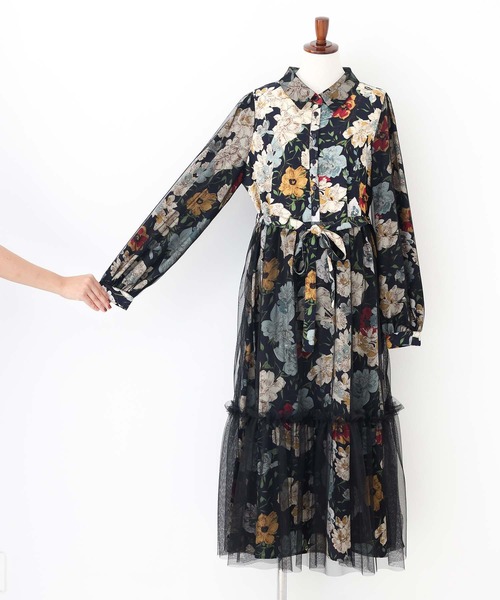 somari imagination（ソマリ イマジネーション）の「『花柄チュールドッキングワンピース』（ワンピース・レディース・ネイビー・1/2）」の16枚目の写真