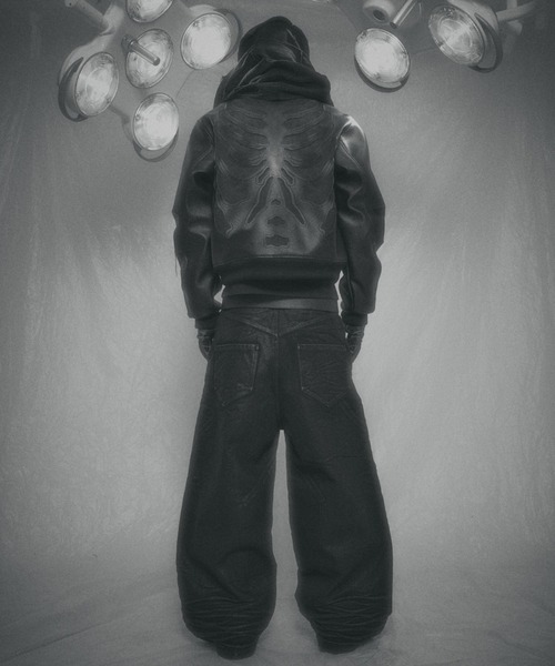 SURGERY（サージェリー）の「【SURGERY】surgery bone cutting varsity jacket / 【サージェリー】サージェリーボーンカッティングバーシティジャケット（スタジャン・メンズ・ブラック・M/L）」の9枚目の写真