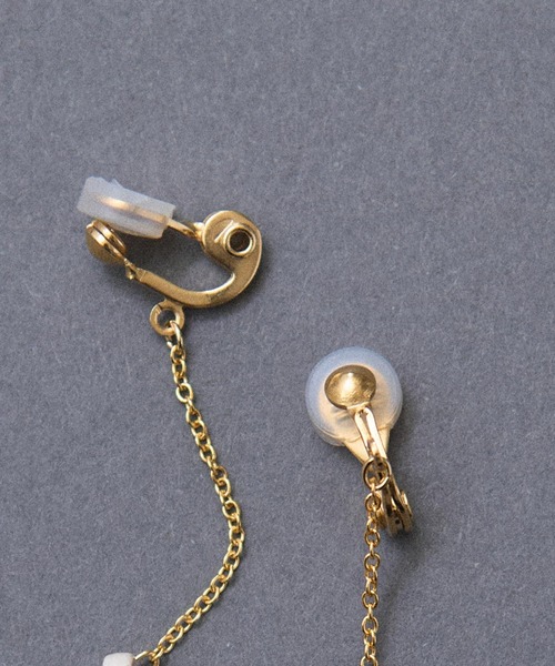 I am I in fact...（アイアムアイインファクト）の「coffee cup イヤリング（イヤリング・レディース・ホワイト・FREE）」の6枚目の写真