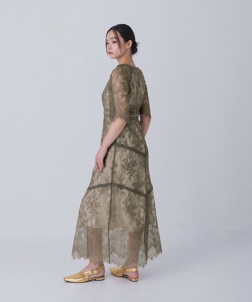 Rose of Sharon(ローズオブシャロン)の「タックショルダー総レースフレアドレス(ドレス・レディース・ダークグリーン/グレイッシュブルー/ブラック/オリーブ/ボルドー/パープル/モカ・S/M/L)」の4枚目の写真